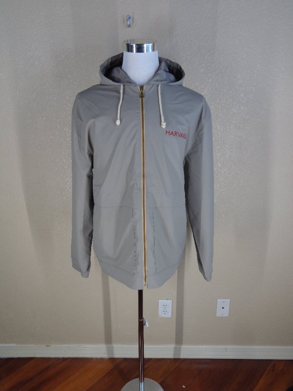 MEN'S ORIGINAL WEATHERPROOF VINTAGE JACKET FROM HARVARD UNIVERSITY SHOP SZ L